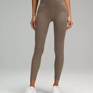 Lululemon Wunder Train with Pockets 25”